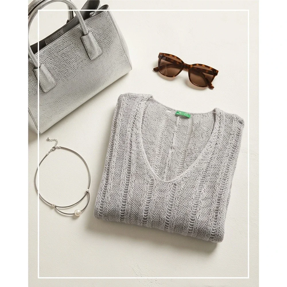 United‎ Colors of Benetton M Gray Slub Knit Oversized V-Neck Sweater Top Y2K